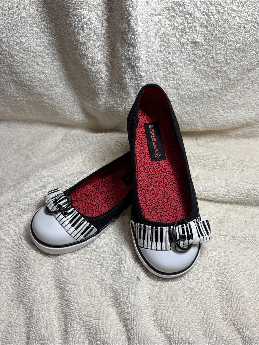 YRU Monster High Piano-Print Ballet Flats